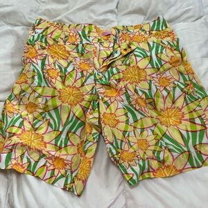 Lilly Pulitzer Yellow and Green Floral Women's Shorts